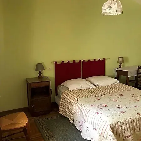 La Raymondiere Bed & Breakfast